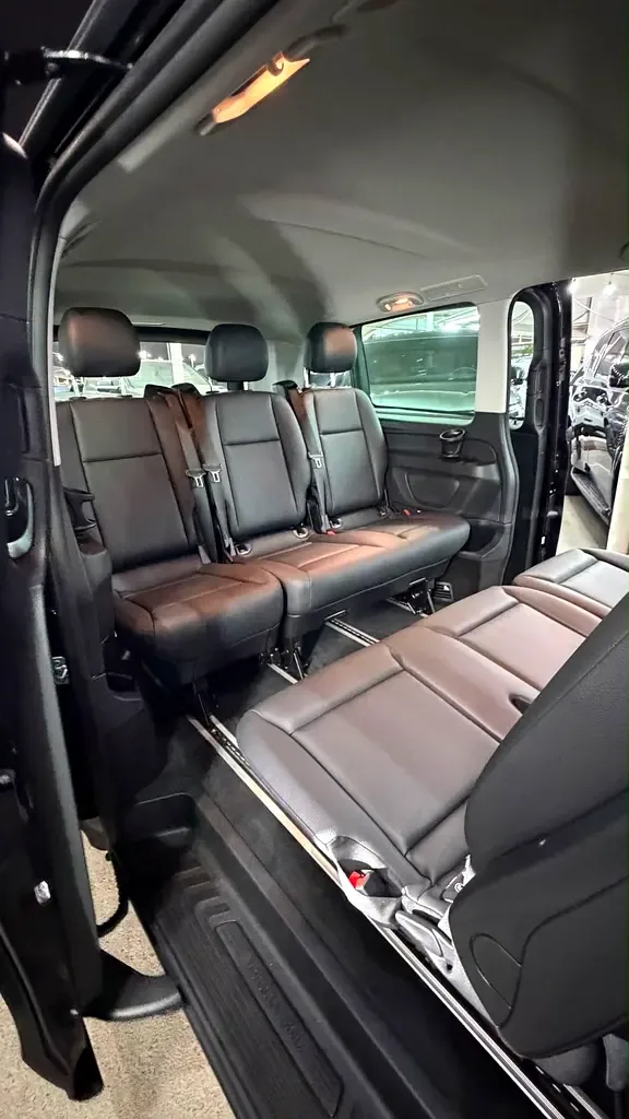 Mercedes-Benz V-Class 2.0 AT RWD (231 حصان) - 7