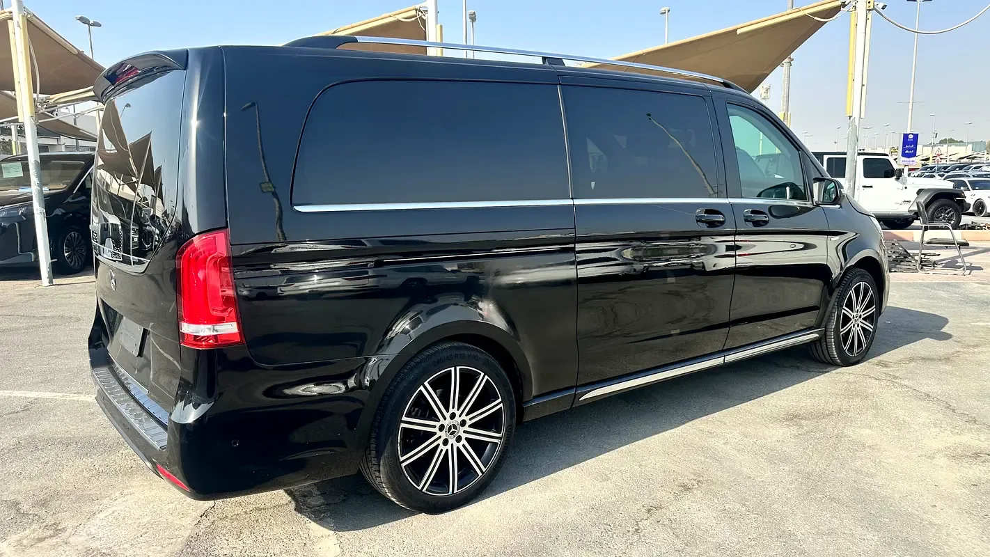Mercedes-Benz V-Class 2.0 AT RWD (231 hp) - 2