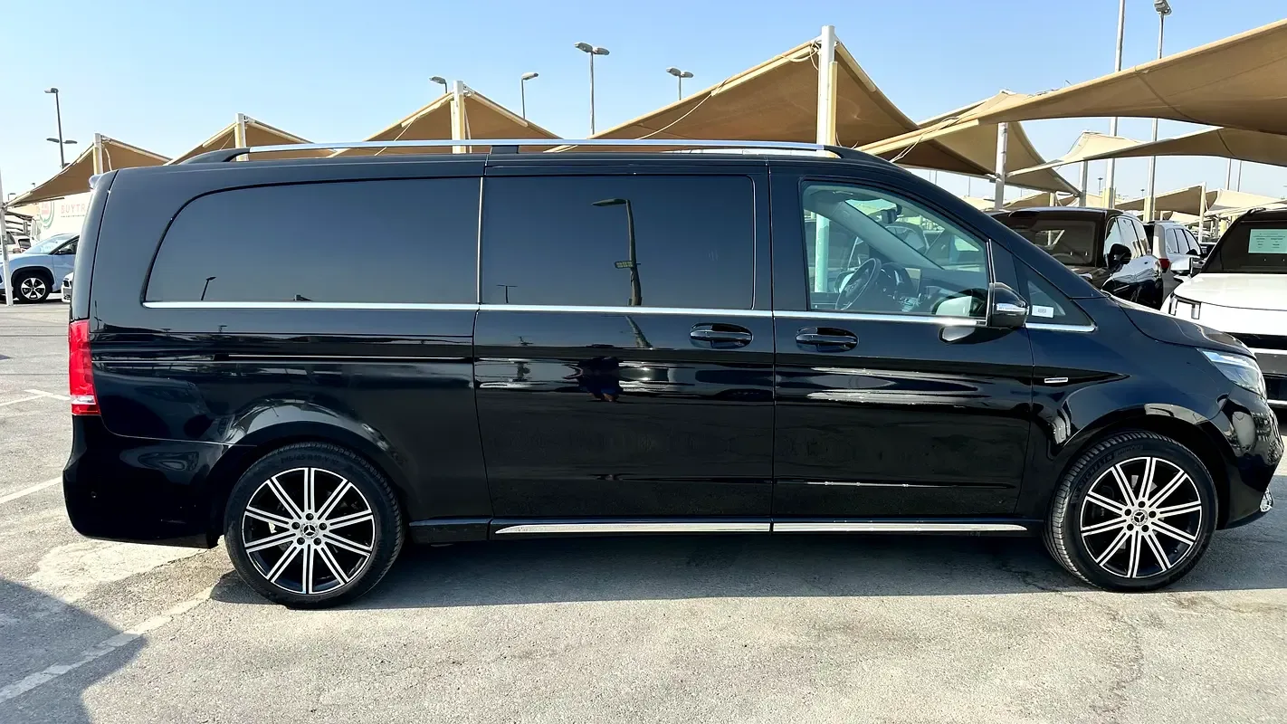 Mercedes-Benz V-Class 2.0 AT RWD (231 hp) - 3