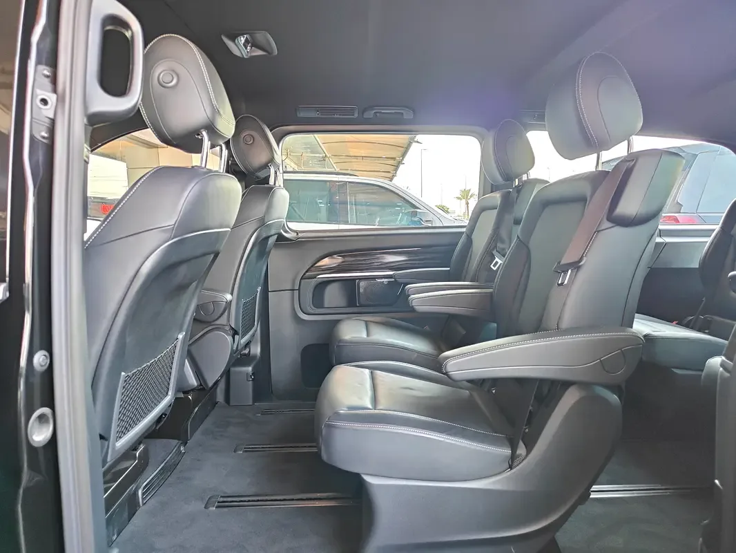 Mercedes-Benz V-Class V 220 d AT L2 (163 hp) - 16
