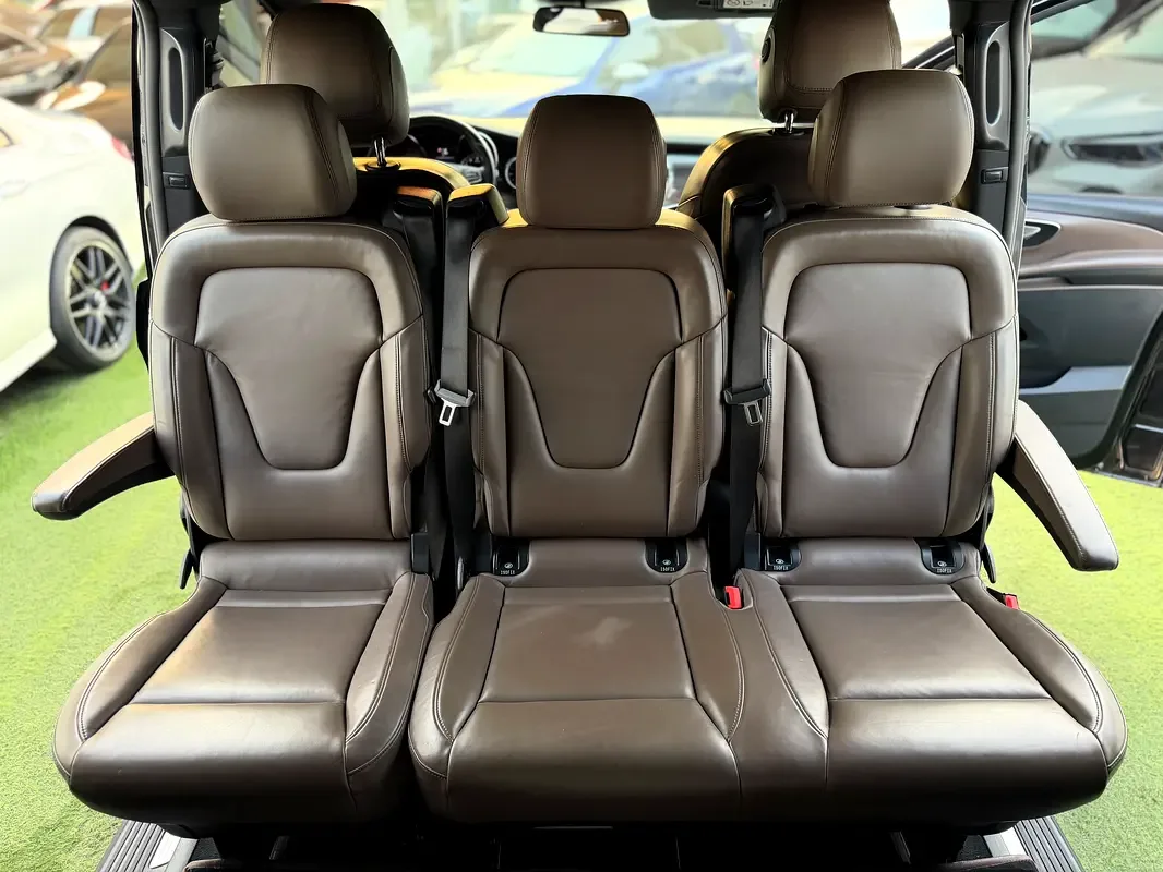 Mercedes-Benz V-Class V 250 AT L3 (211 حصان) - 13