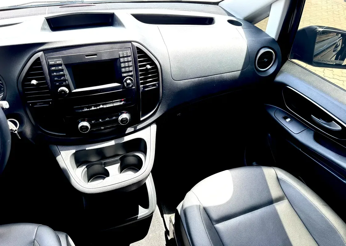 Mercedes-Benz V-Class V 250 AT L3 (211 حصان) - 14