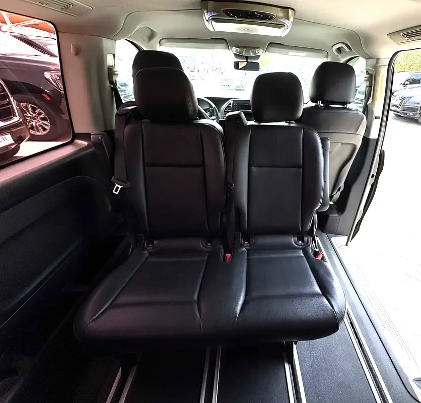 Mercedes-Benz V-Class V 250 AT L3 (211 حصان) - 18