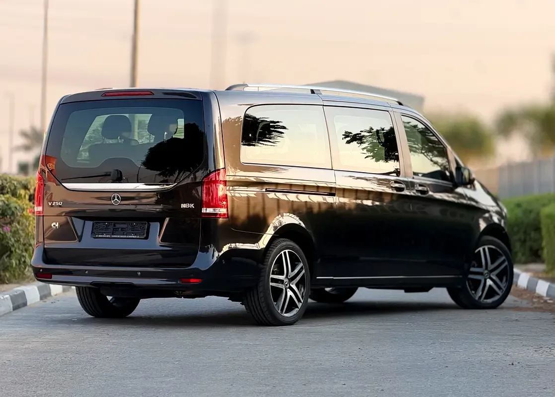 Mercedes-Benz V-Class V 250 AT L3 (211 حصان) - 2