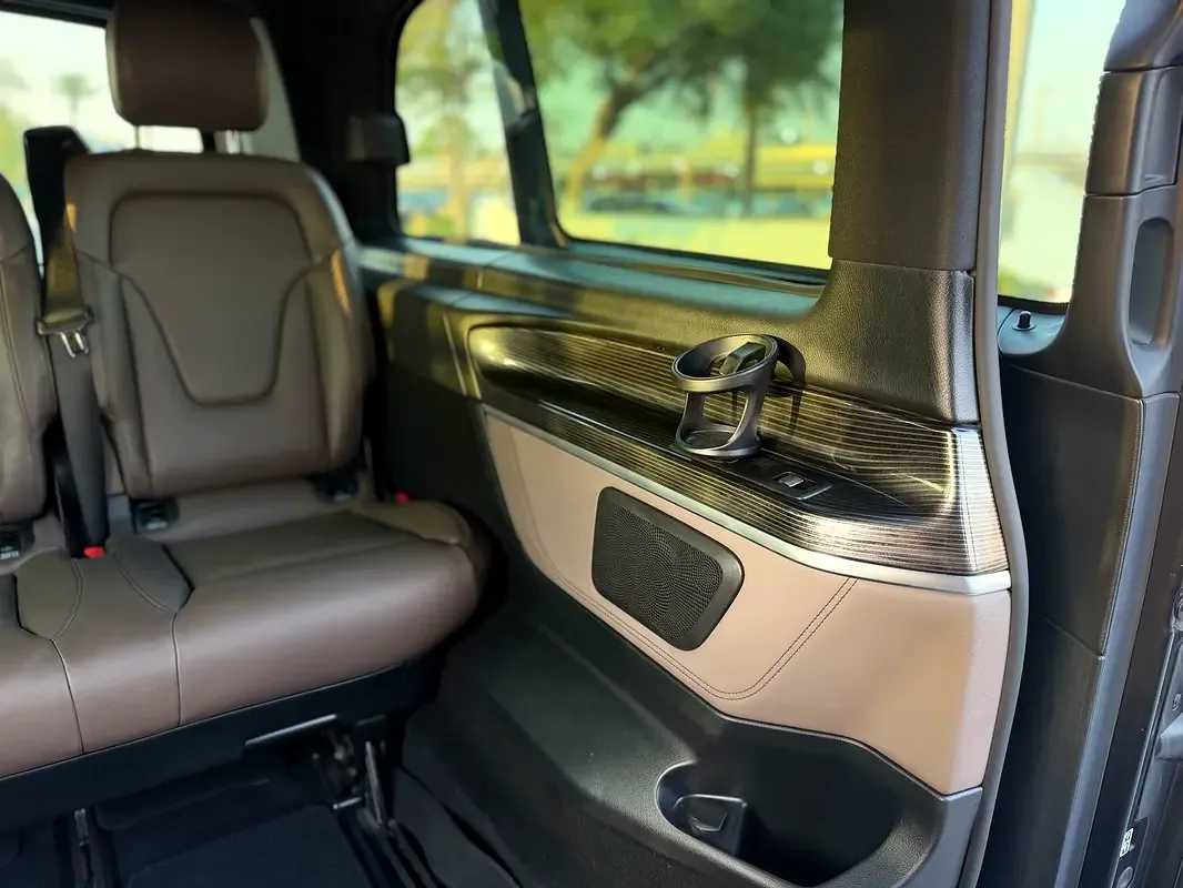 Mercedes-Benz V-Class V 250 AT L3 (211 حصان) - 13