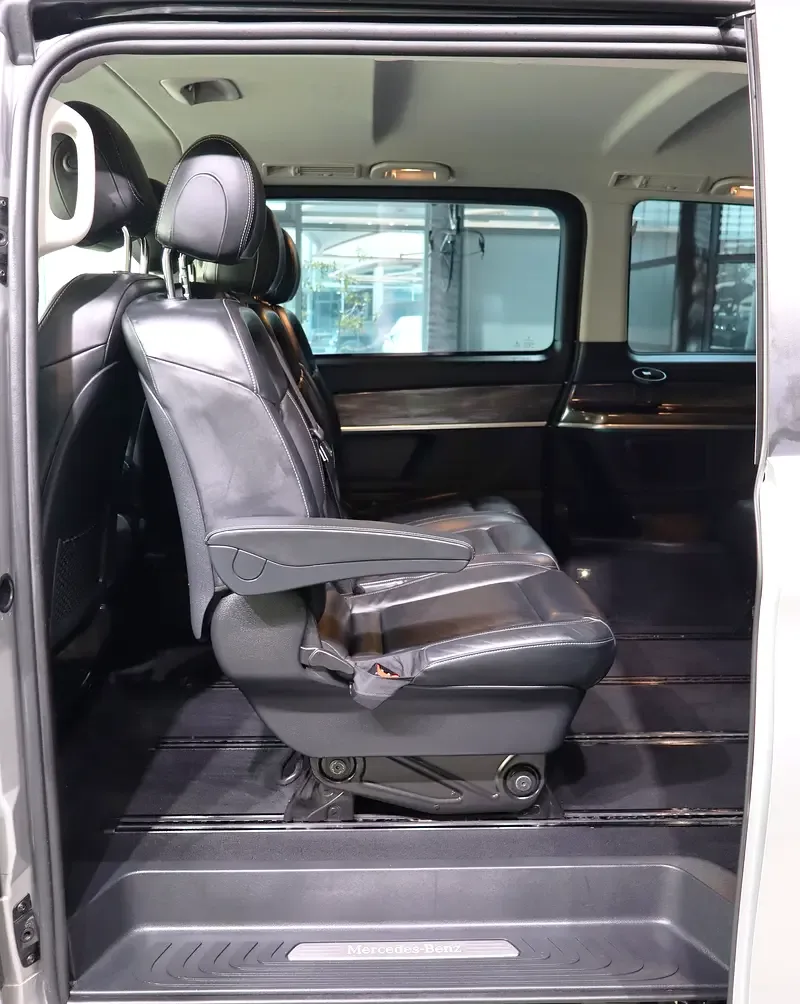 Mercedes-Benz V-Class V 250 AT L3 (211 hp) - 10