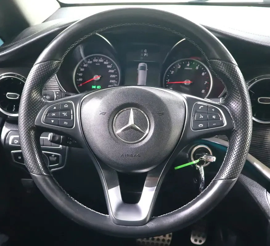Mercedes-Benz V-Class V 250 AT L3 (211 hp) - 14
