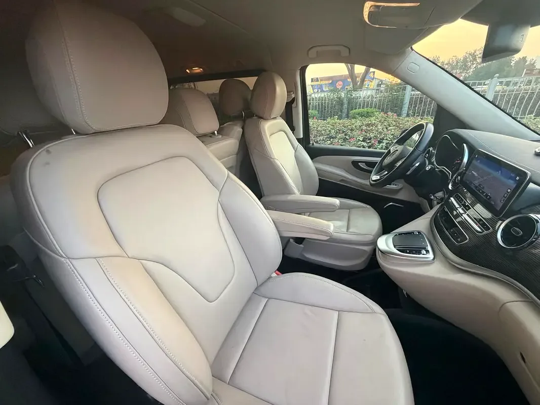 Mercedes-Benz V-Class V 250 AT L3 (211 حصان) - 16