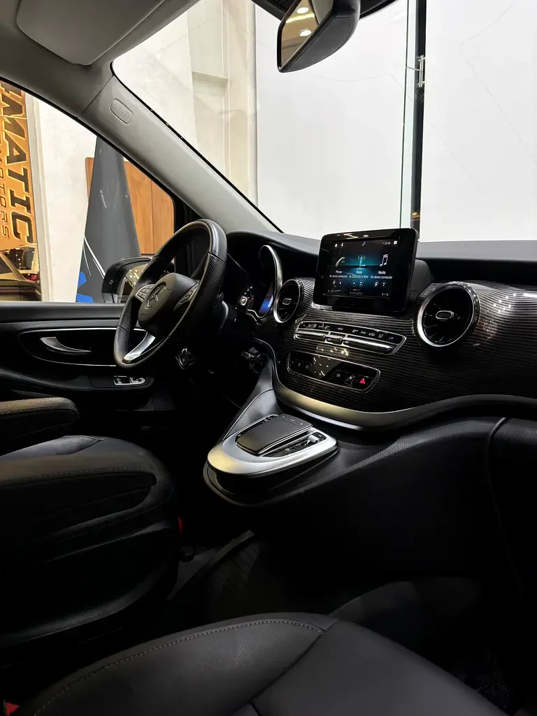 Mercedes-Benz V-Class V 250 AT L3 (211 hp) - 19
