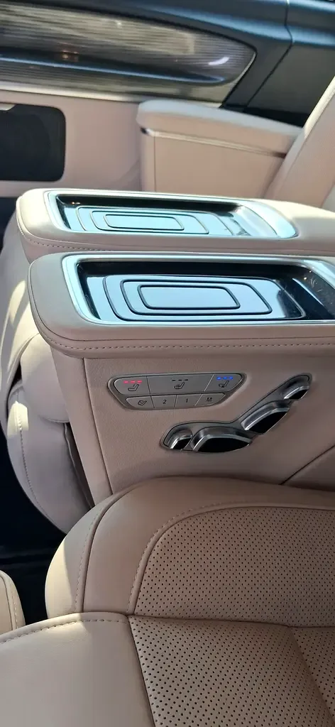 Mercedes-Benz V-Class V 250 AT L3 (211 حصان) - 13
