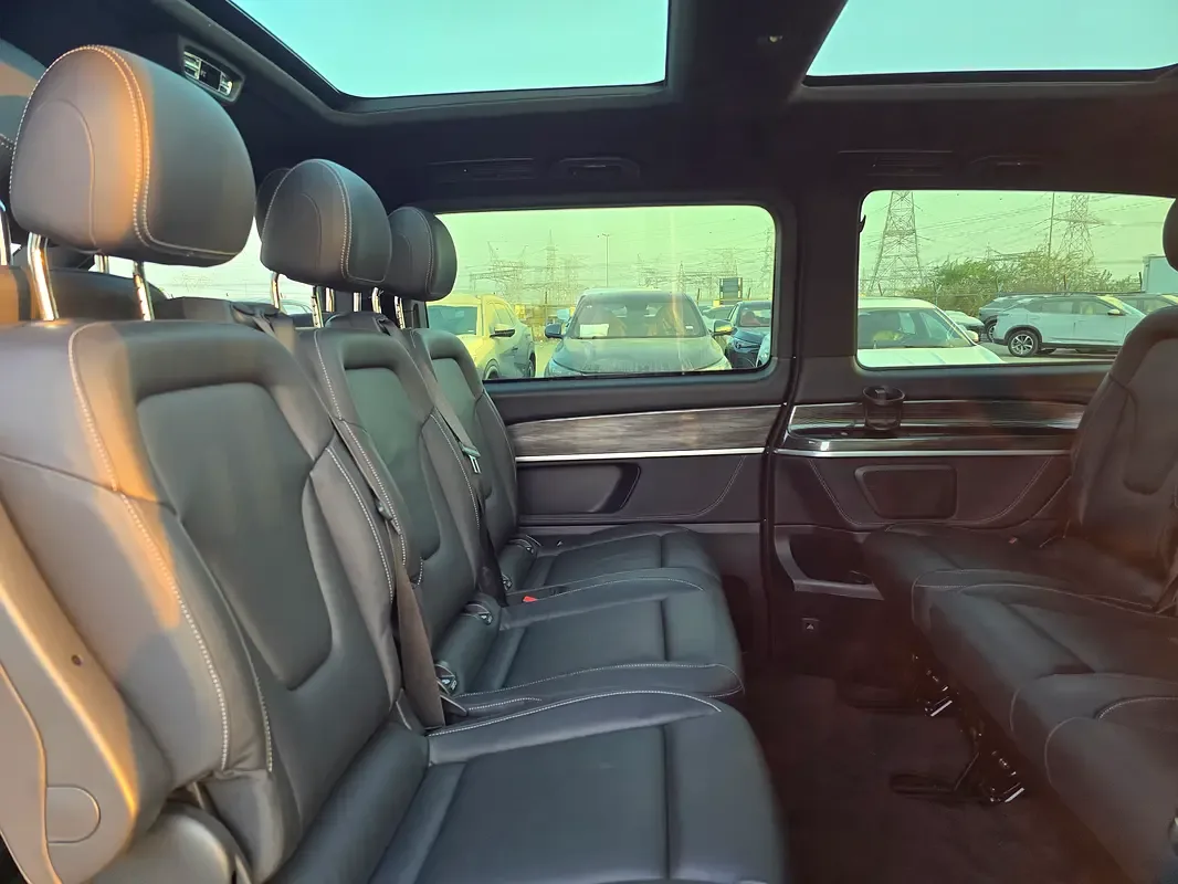 Mercedes-Benz V-Class V 250 AT L3 (211 hp) - 14