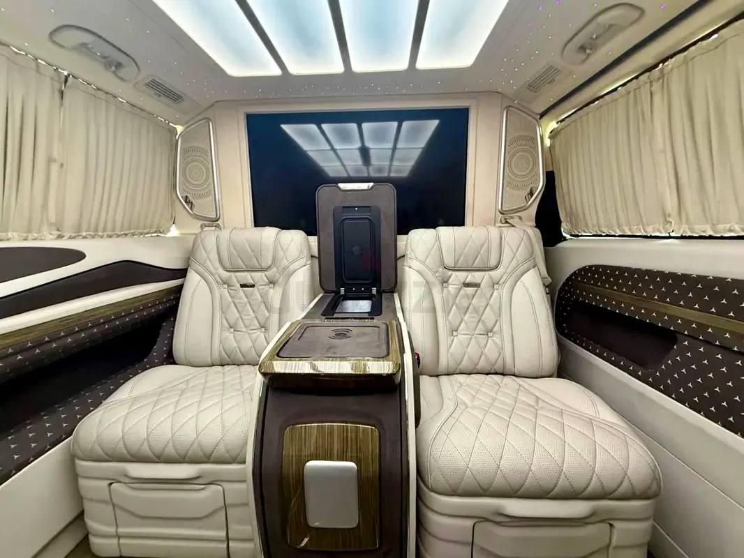 Mercedes-Benz V-Class V 250 AT L3 (211 حصان) - 16