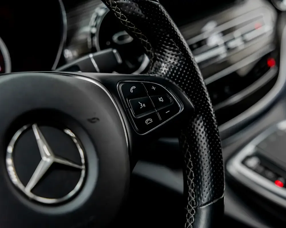 Mercedes-Benz V-Class V 250 d AT L1 (190 حصان) - 10