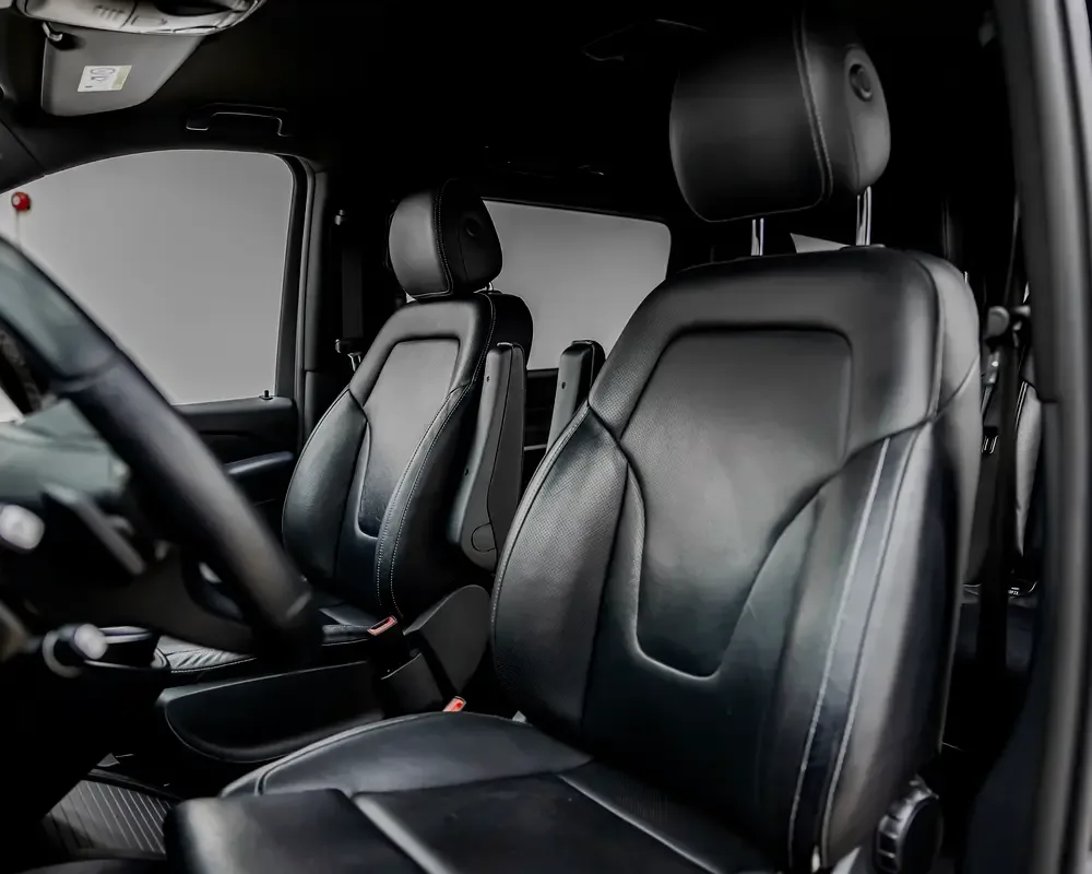 Mercedes-Benz V-Class V 250 d AT L1 (190 حصان) - 15