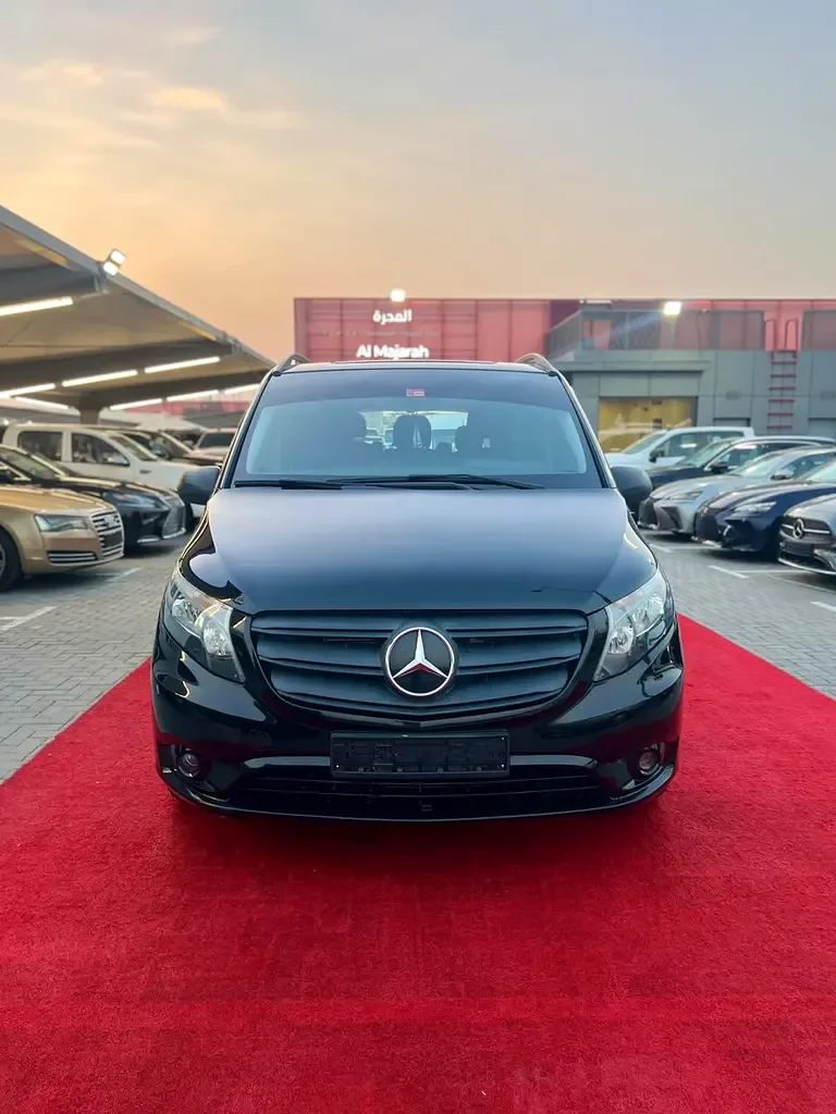 Mercedes-Benz Vito 121 7G-Tronic Plus L2 (211 hp)