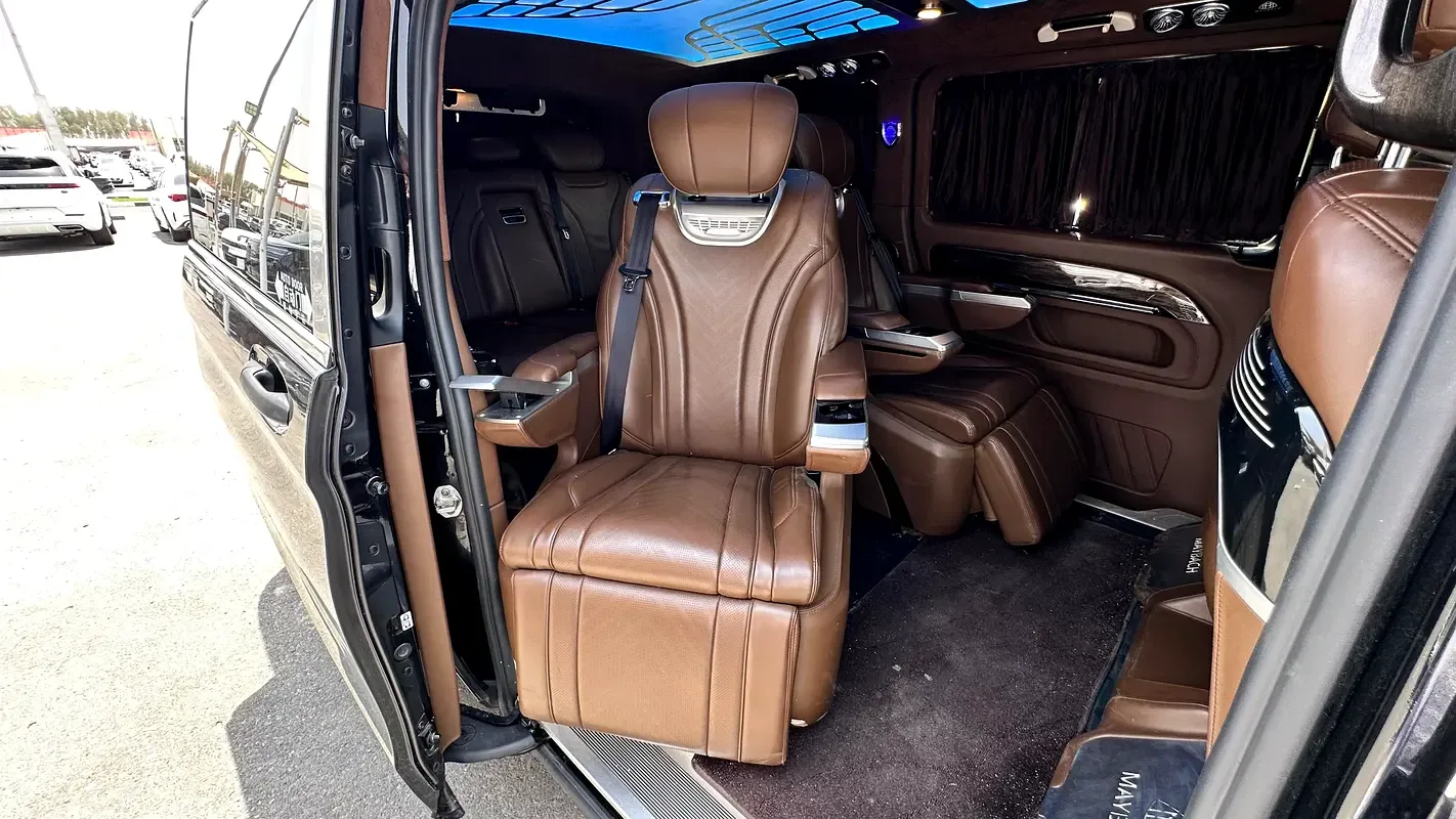 Mercedes-Benz Vito 2.0 AT RWD (211 حصان) - 9