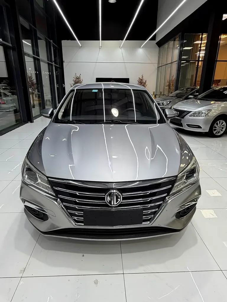 MG 5 1.5 AMT (169 hp)