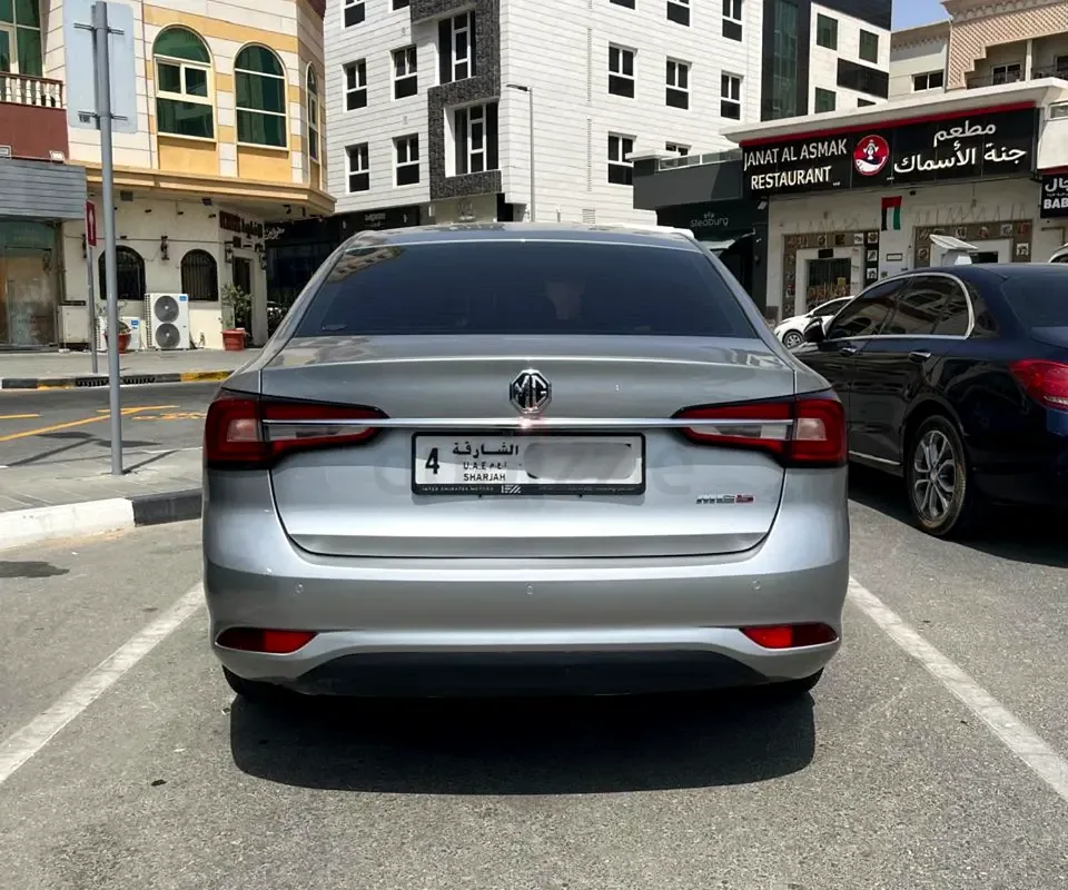 MG 5 1.5 AMT (169 hp) - 2
