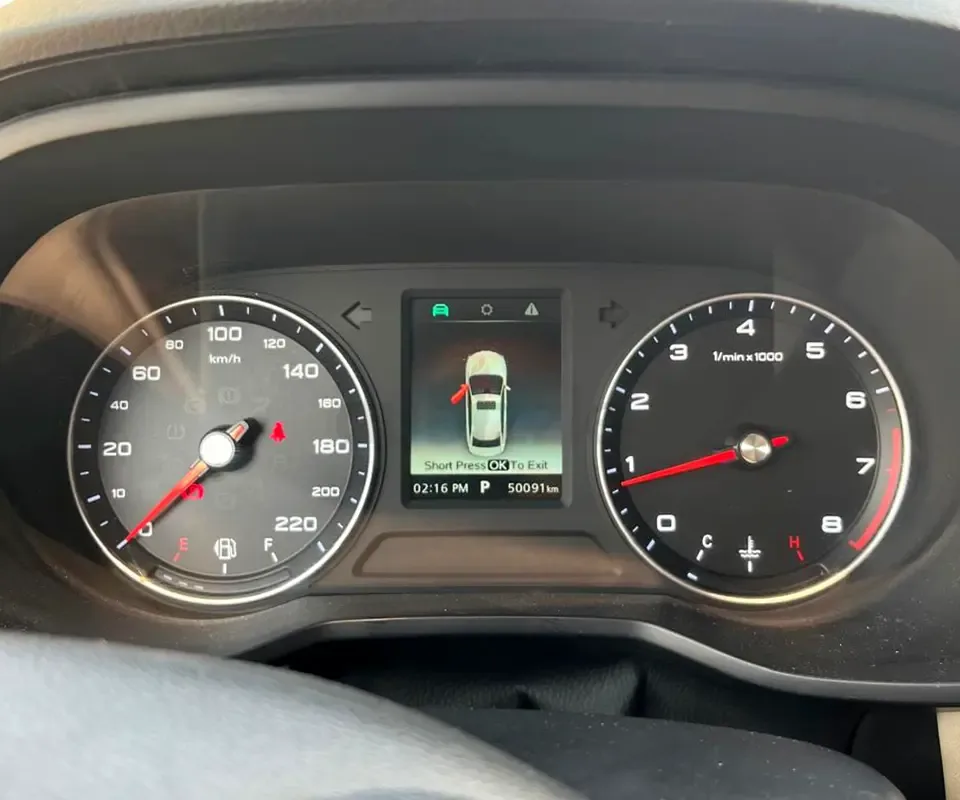 MG 5 1.5 AMT (169 hp) - 10