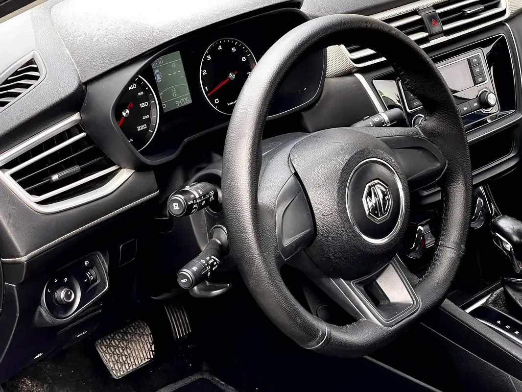 MG 5 1.5 AMT (169 hp) - 13