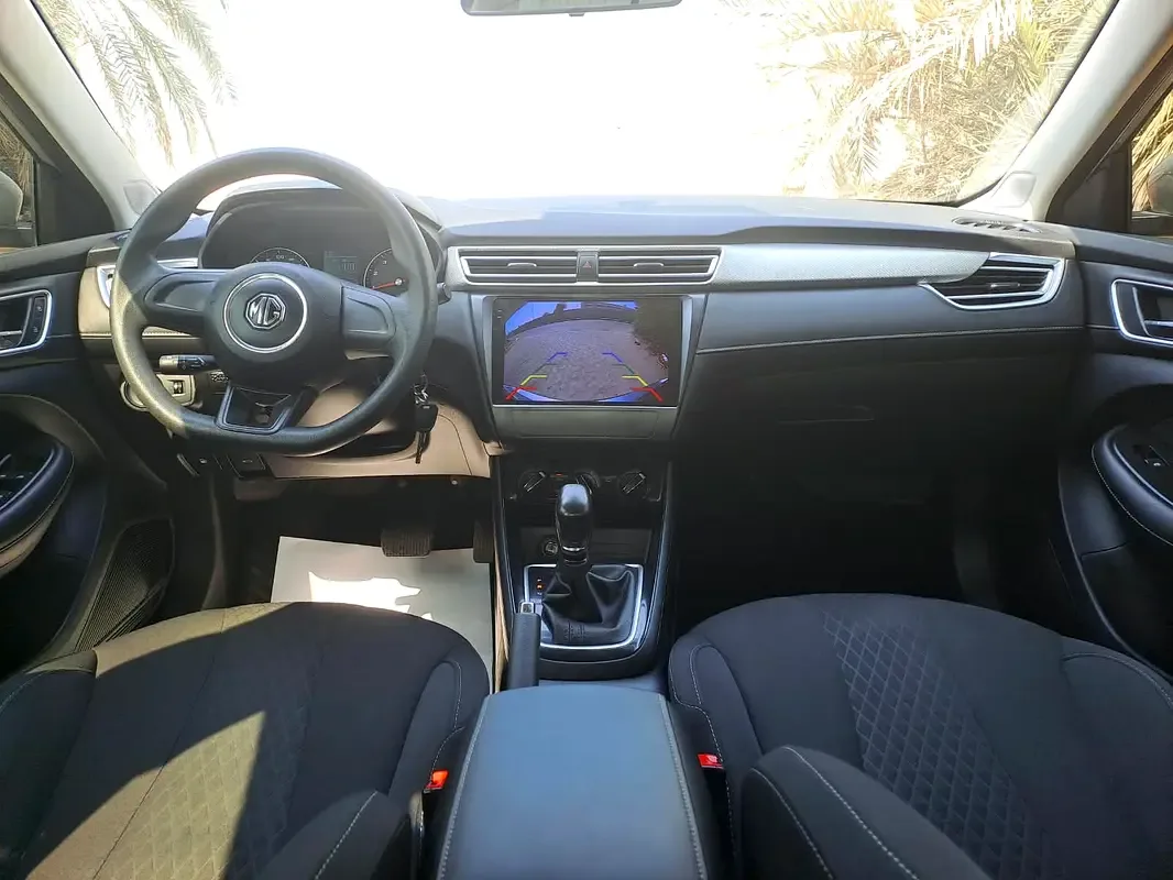 MG 5 1.5 AMT (169 hp) - 8
