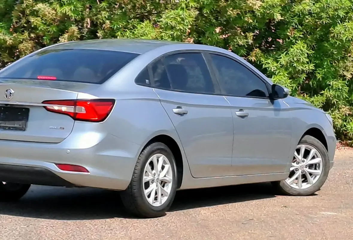 MG 5 1.5 AMT (169 hp) - 17