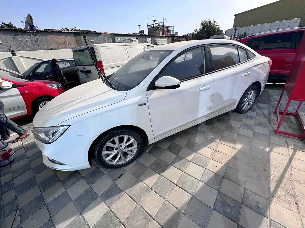 MG 5 1.5 AMT (169 hp) - 6