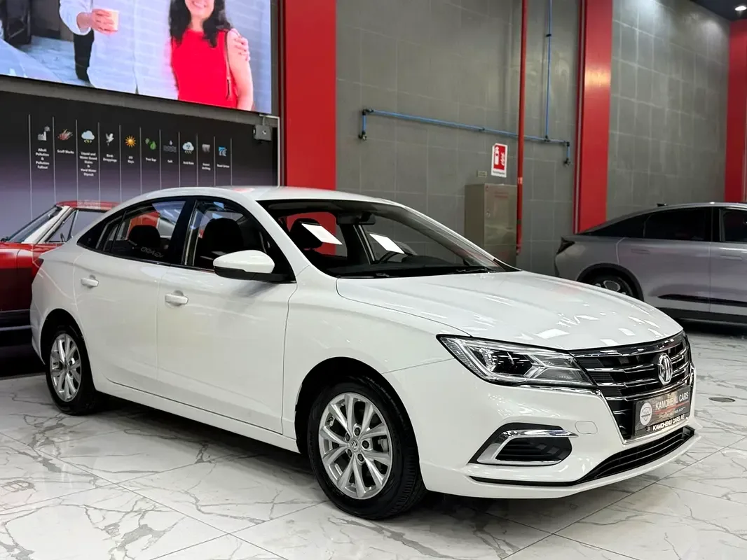 MG 5 1.5 AMT (169 hp) - 3