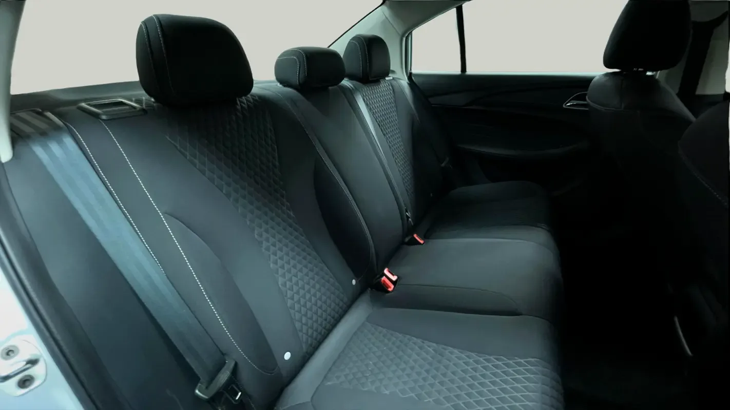 MG 5 1.5 CVT (114 hp) - 10