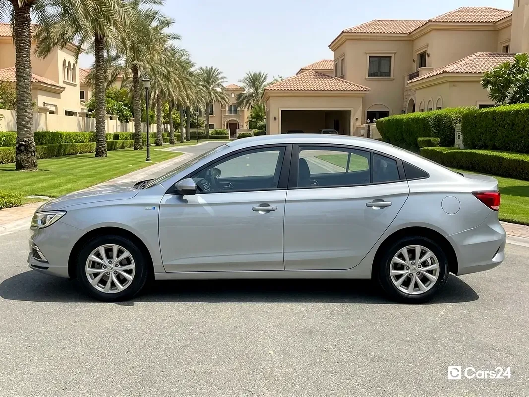 MG 5 1.5 CVT (114 hp) - 3