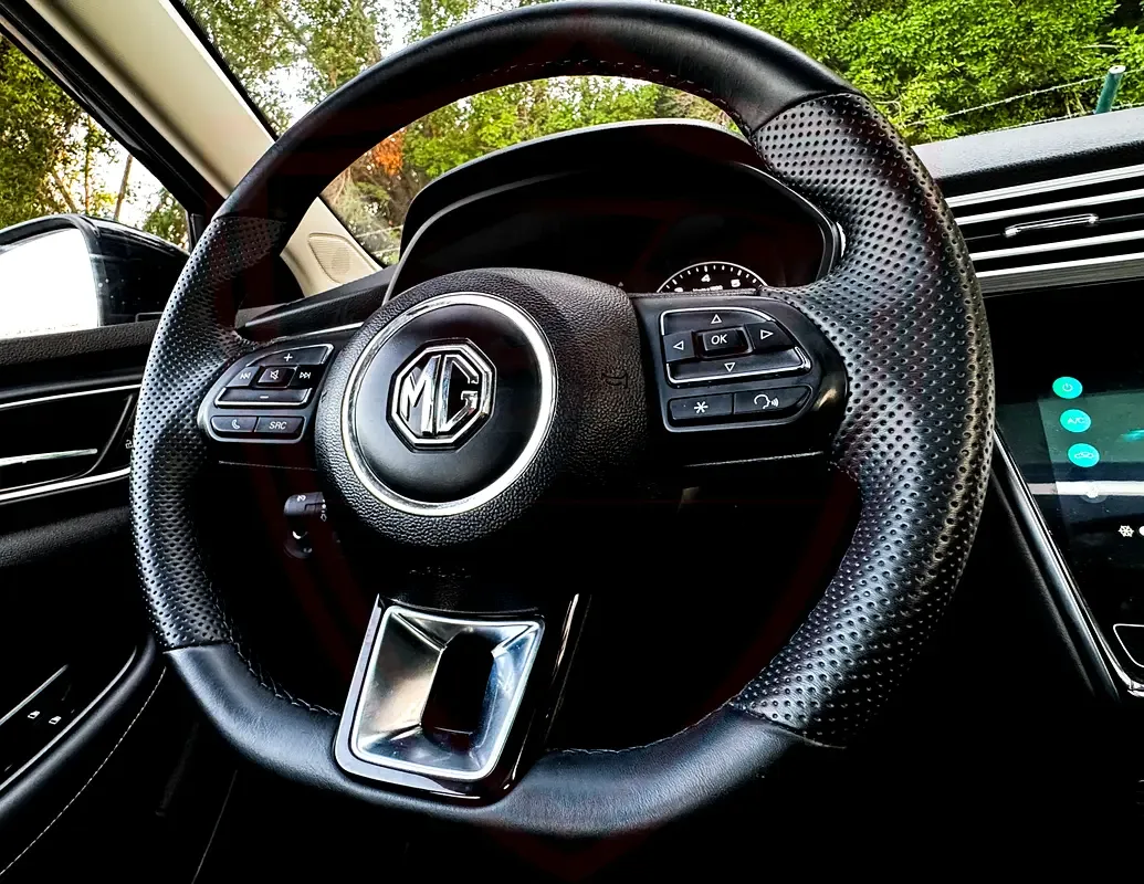 MG 5 1.5 CVT (129 hp) - 12