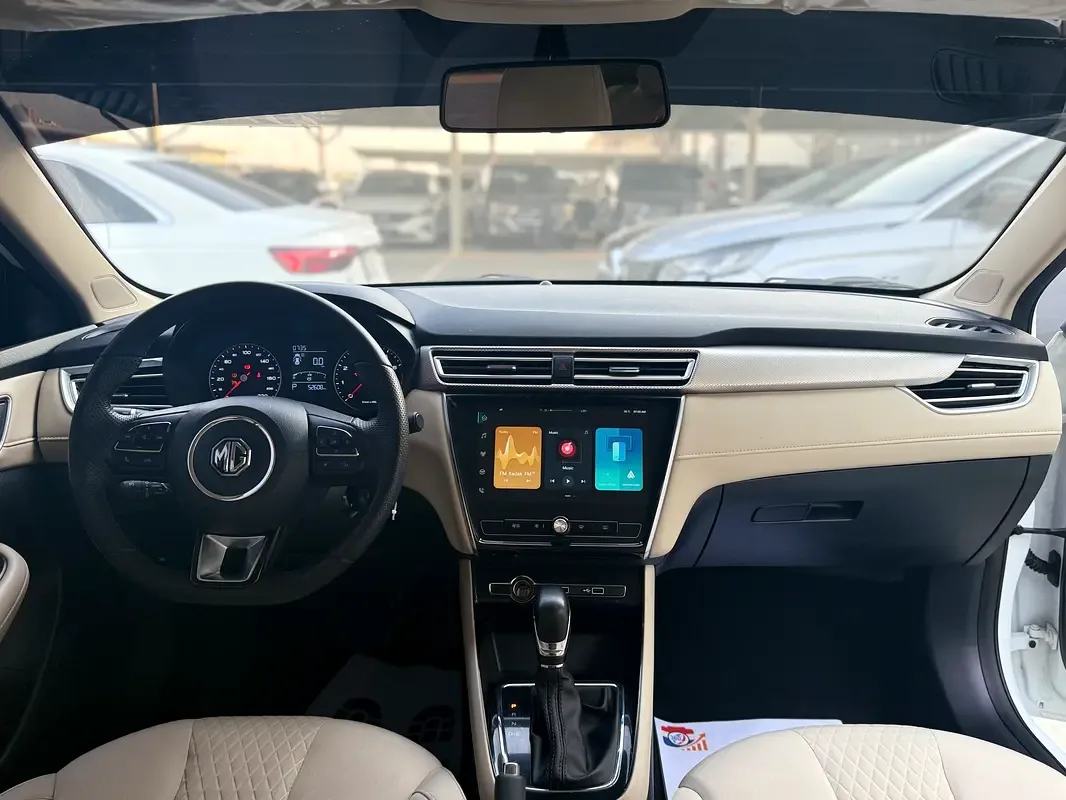 MG 5 1.5 CVT (129 hp) - 7