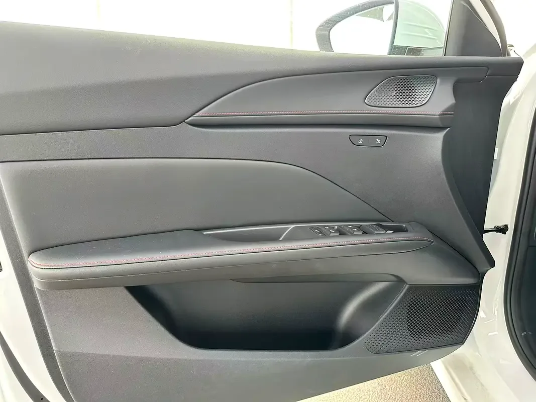 MG 5 1.5 CVT (129 hp) - 6