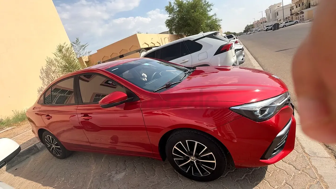 MG 5 1.5 CVT (129 hp) - 5