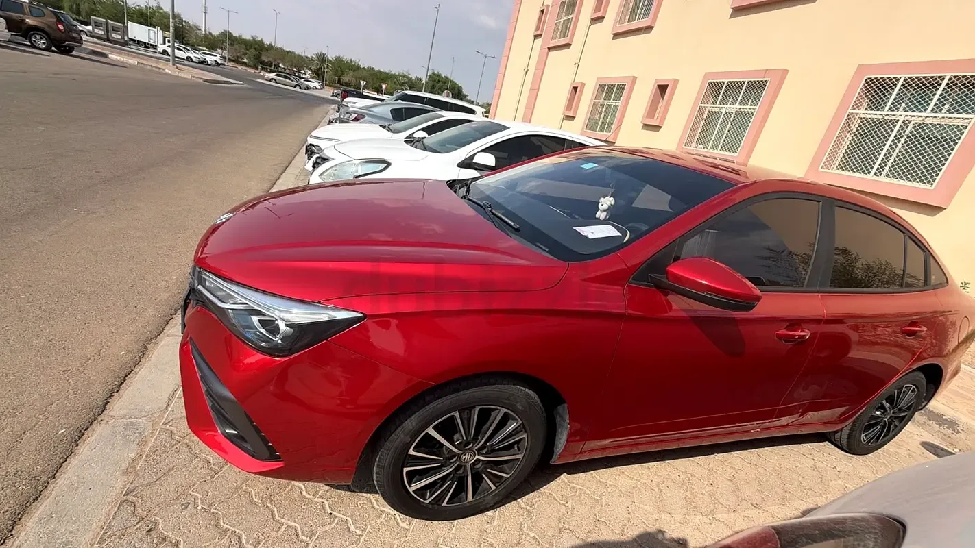 MG 5 1.5 CVT (129 hp) - 4