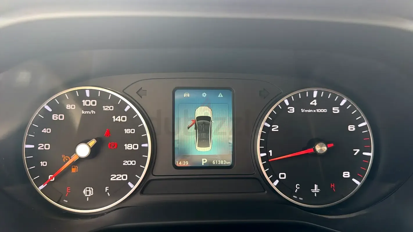 MG 5 1.5 CVT (129 hp) - 9