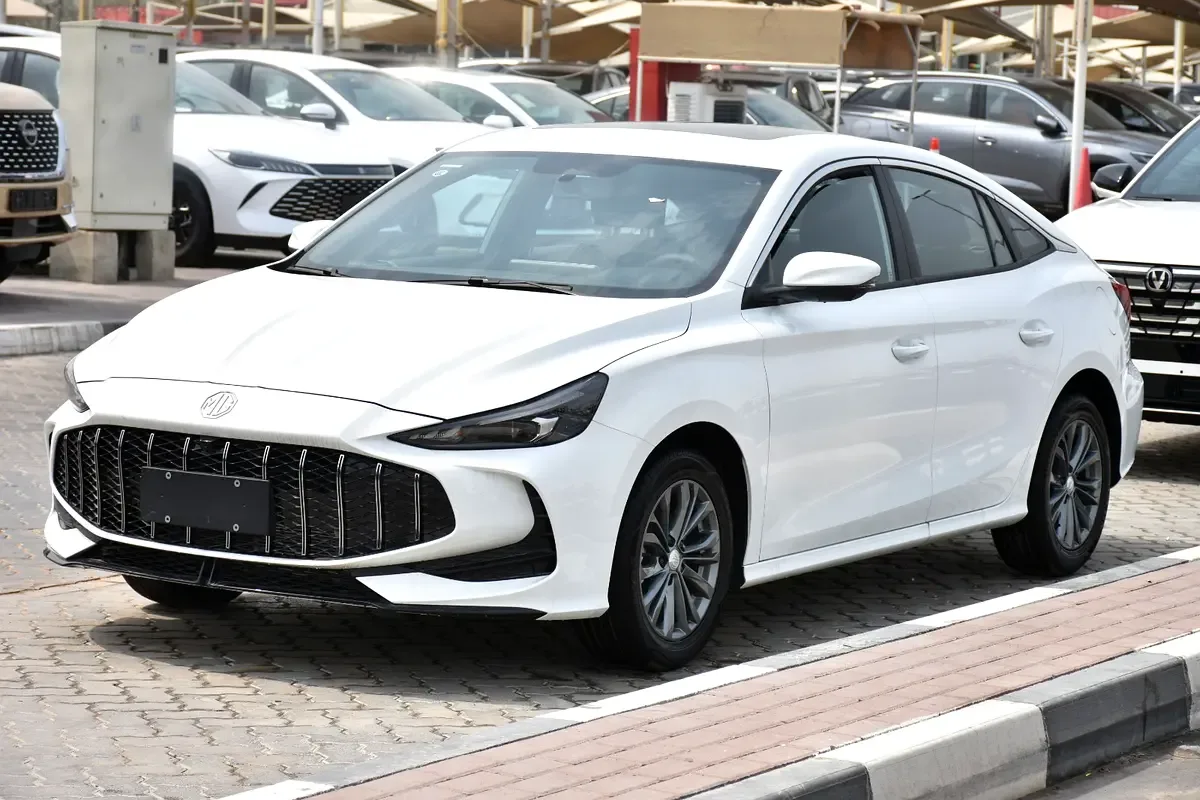 MG 5 1.5 CVT (129 hp) - 3