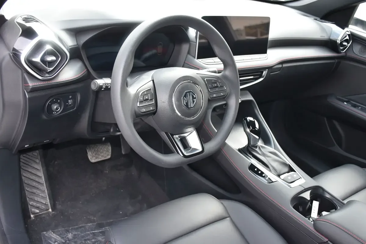 MG 5 1.5 CVT (129 hp) - 10