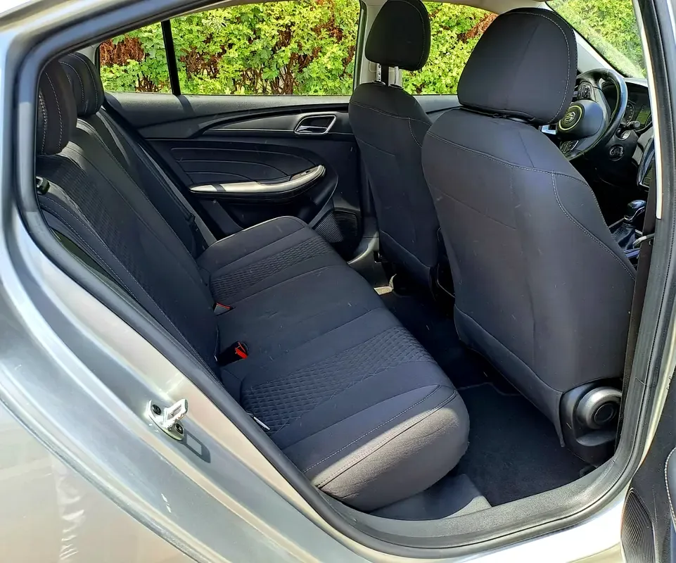 MG 5 1.5 CVT (129 حصان) - 11