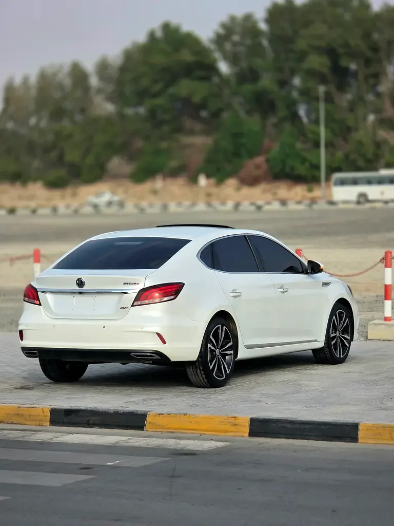 MG 6 1.5 AMT (181 حصان) - 9