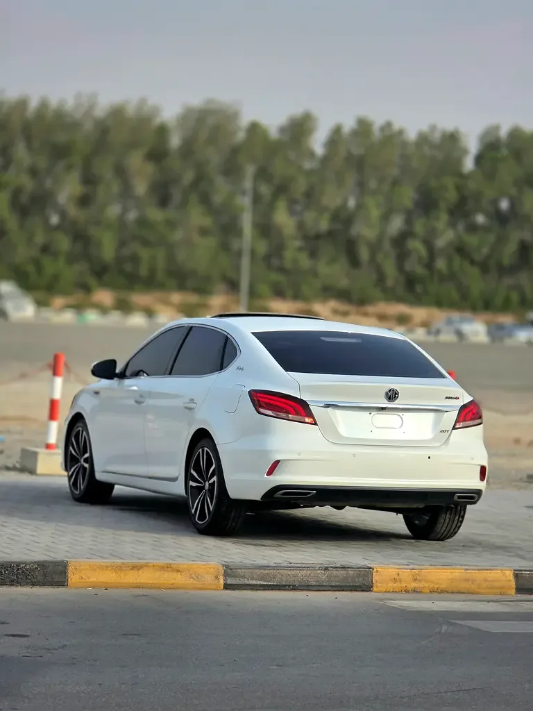 MG 6 1.5 AMT (181 حصان) - 6