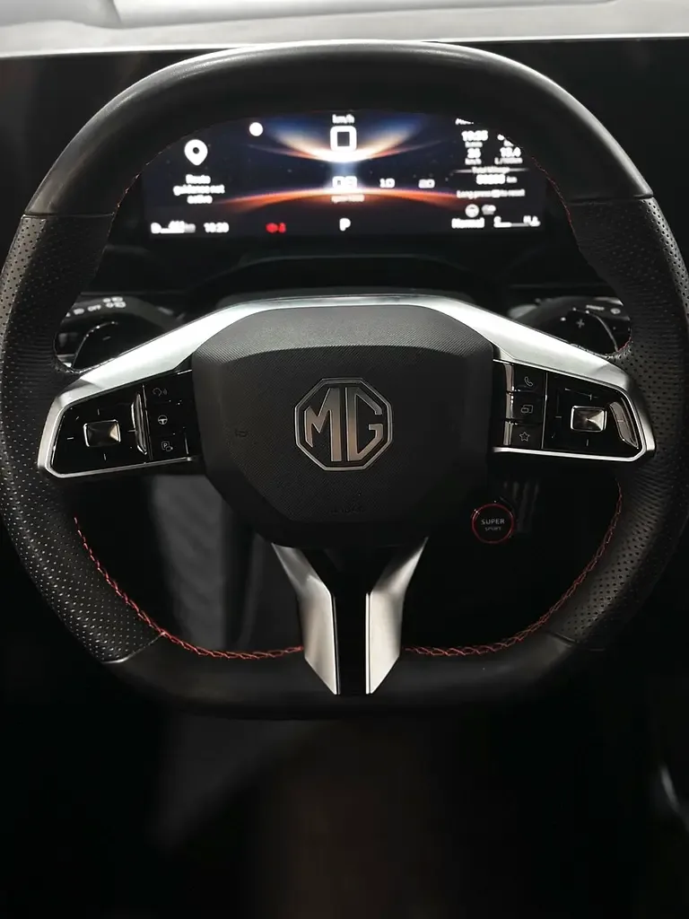 MG 7 2.0 AT (261 hp) - 14