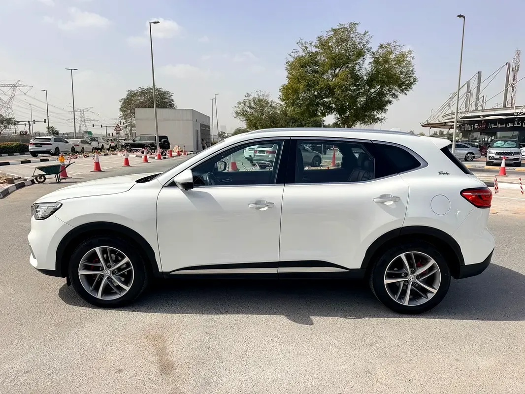 MG HS 1.5 AMT (148 حصان) - 5