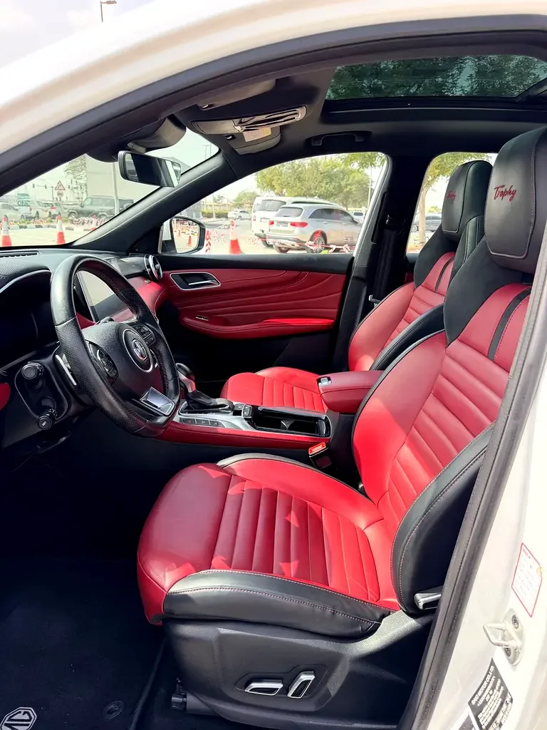 MG HS 1.5 AMT (148 حصان) - 15
