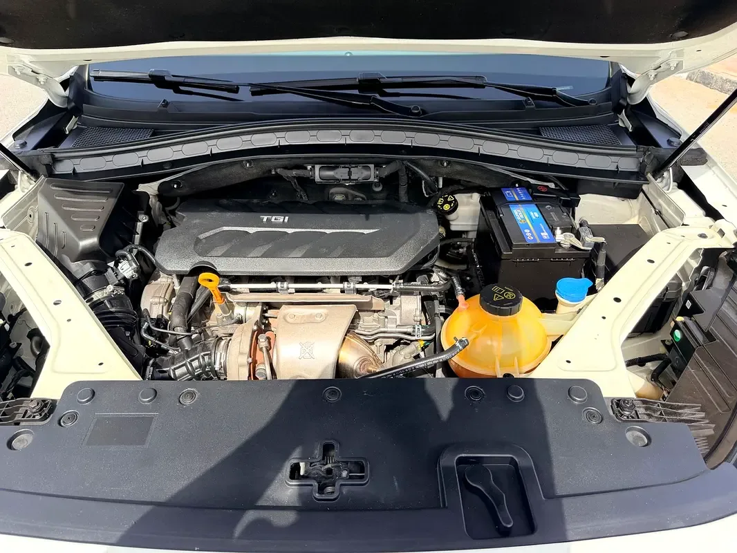 MG HS 1.5 AMT (148 حصان) - 19