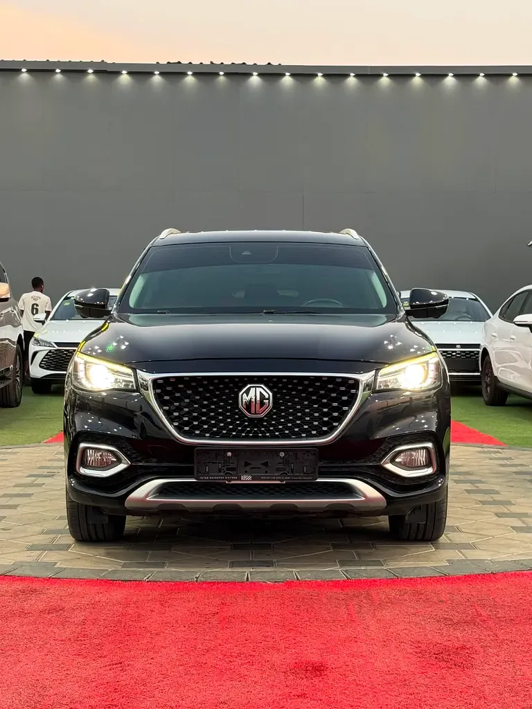 MG HS 2.0 AMT 4WD (231 hp)