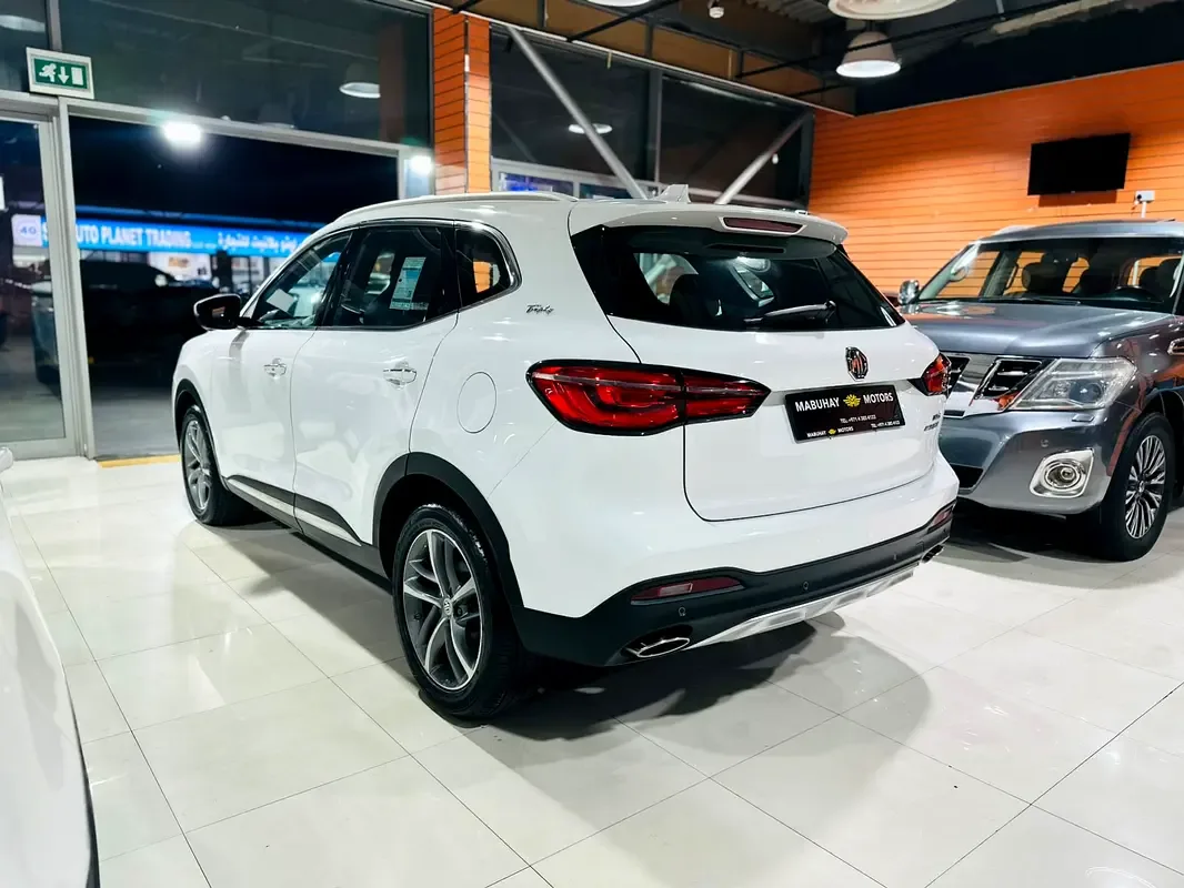 MG HS 2.0 AT (231 حصان) - 4
