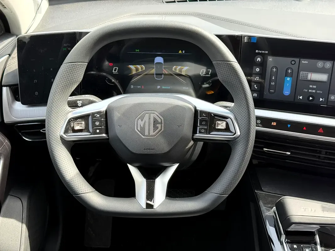 MG One 1.5 CVT (181 حصان) - 13