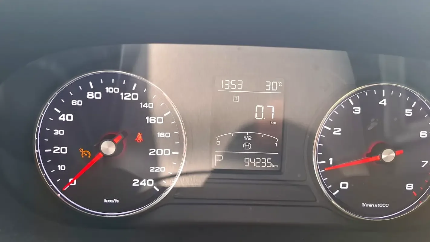 MG RX5 1.5 AMT (169 hp) - 8