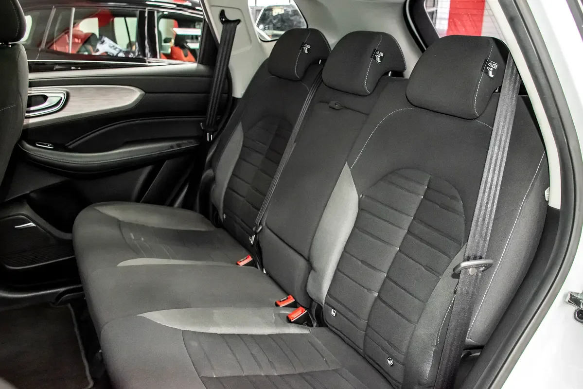 MG RX5 1.5 AMT (169 hp) - 16